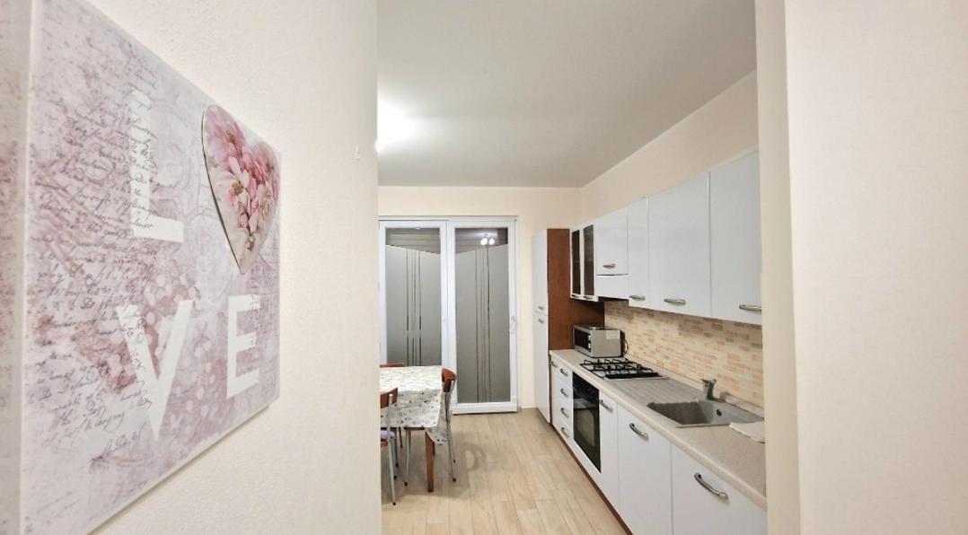 Chiara Pool Apartment Bardolino Exterior foto